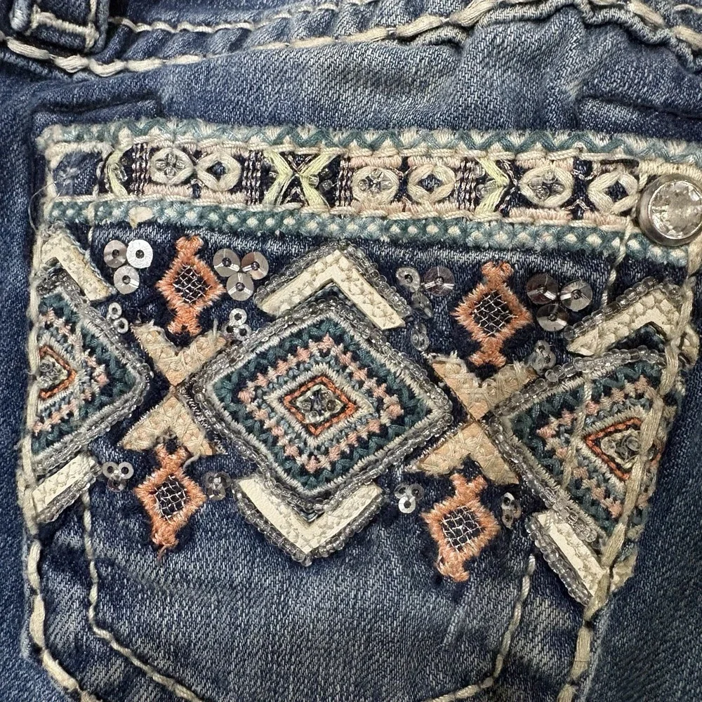 Vtg Miss Me Bermuda Shorts Girls Denim 2000s Y2K Sz 10 Rhinestones Embellished